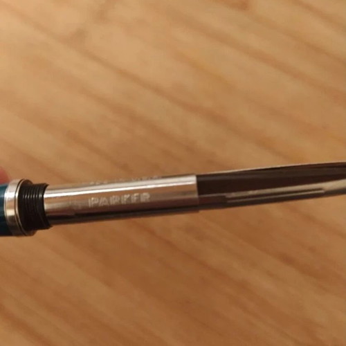 Vintage Parker 21 pen used, collectible green