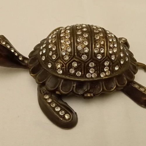 Bronze turtle used with rhinestones, decorative paperweight