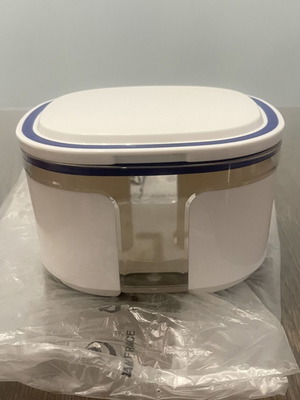 Tupperware Skyline Food Storage Container White Color new