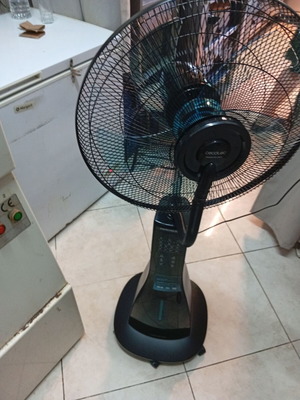 Hydro Mist Fan new condition