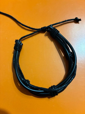 Leather bracelet new