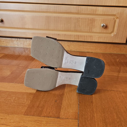 Courtney leather mules by By Far like new, size 38
