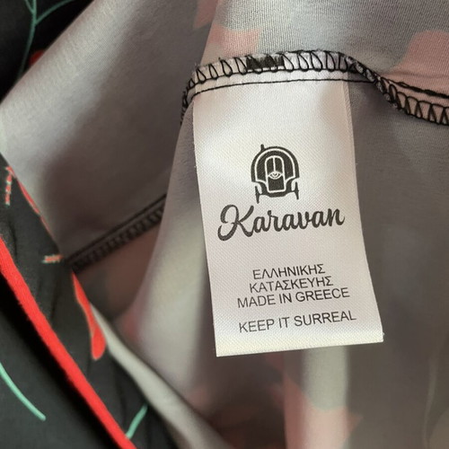 Karavan kimono set s/m black and red like new
