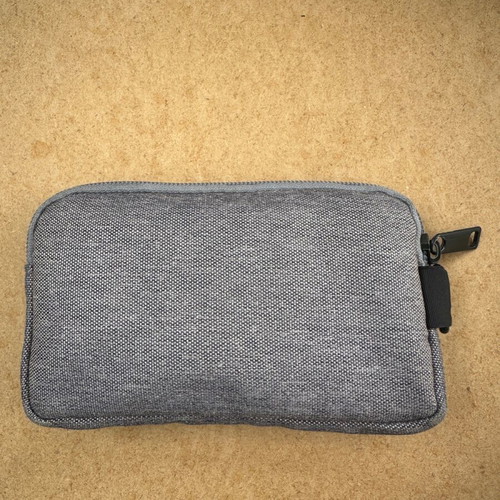 Power bank and cable case like new