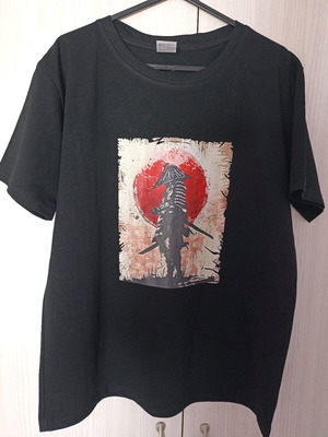 Children's cotton t-shirt new, size 12-14 years, black