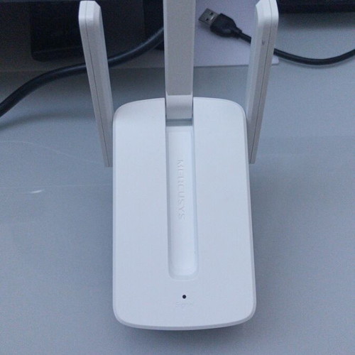Wi-Fi Extender Mercusys MW300RE like new 300Mbps
