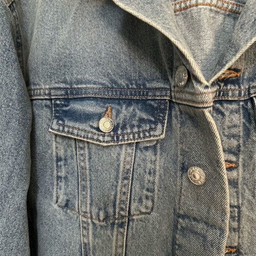 H&M denim jacket like new, size M, blue