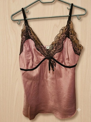 Pajama shirt used, pink