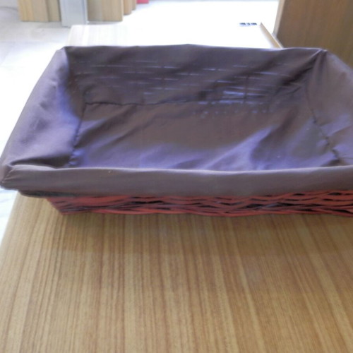 Woven rectangular basket with lining BD-7903 like new