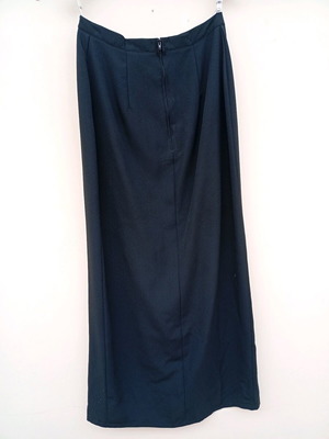 Women's Black Straight-Line Skirt with Slit – Size M