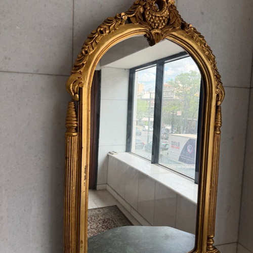Etagere with mirror and marble table, like new
