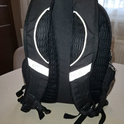 Polo Authentic School Backpack like new with 5 compartments and waterproof cover