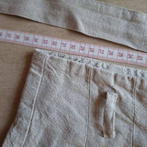 Zara high-waisted linen shorts with belt, used, beige, XS