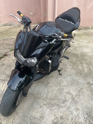 Kawasaki Z 750 μεταχειρισμένη, 2004, μαύρη, 750 κ.εκ.