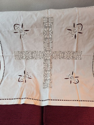 Handmade table linen 1x1, new