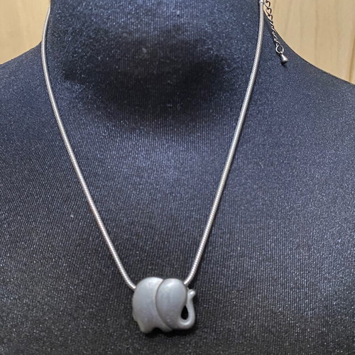 Elephant pendant charm used in silver color with blue zirconia
