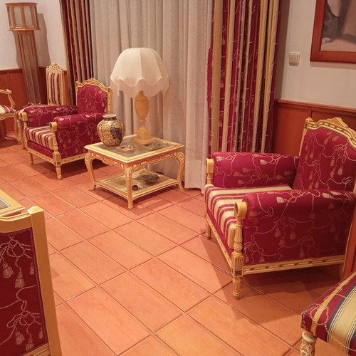 Set of 6 handmade neoclassical seats like new