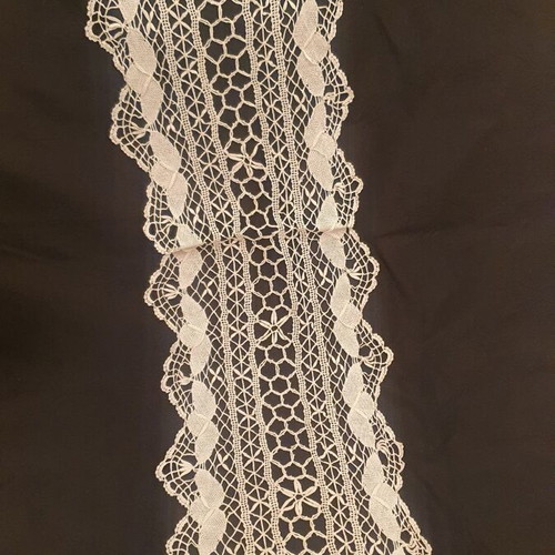 Handmade knitted table runner used, white 1 meter x 30 cm