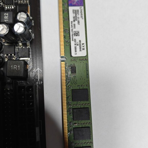 MSI GF615M-P33 V2 motherboard set used with AMD Sempron 145 CPU, 4GB RAM, cooler