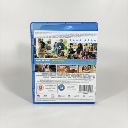 Instant Family Blu-ray like new with Greek subtitles