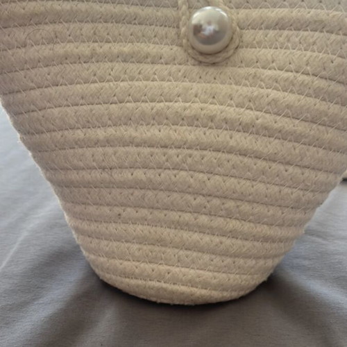 Miabag crossbody bag like new, beige knitted beach tote