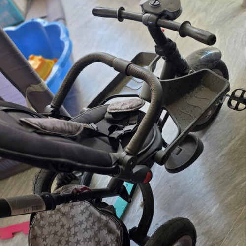 Byox Jockey Folding Kids Tricycle Beige Stars like new