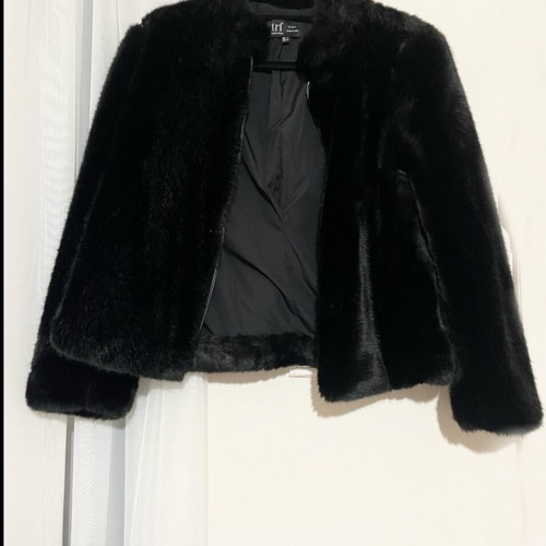 Zara black fur coat like new, size S