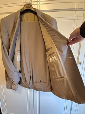 Bulvard summer suit 3XL men's like new, light khaki color