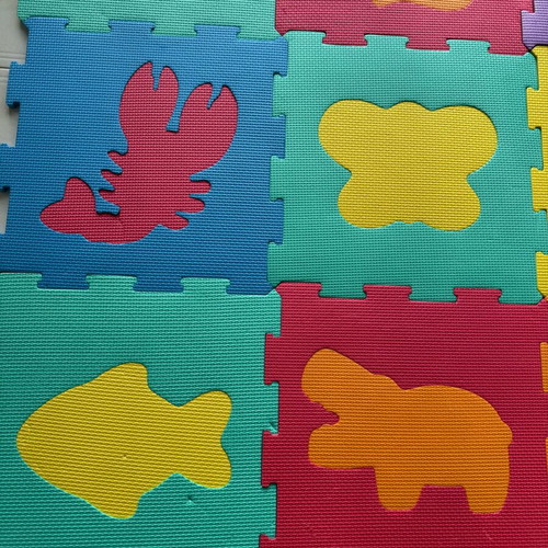 Children's floor puzzle animals used, 9 pieces