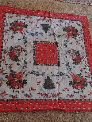Christmas tablecloth square like new 0.60×0.60