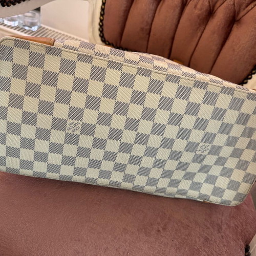 Louis Vuitton Damier Azur Canvas Hampstead MM shoulder bag used