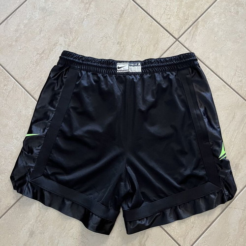 Nike Kobe Signature Twelve Dri-FIT basketball shorts XL black green