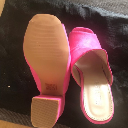 Public Desire Mules 36 like new, fuchsia