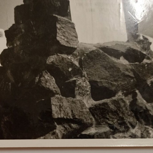 Postcard "ΑΠΟ ΤΗ ΝΑΞΟ - ΟΙ ΝΑΞΙΟΙ ΕΙΣ ΕΝΔΕΙΞΗ ΤΙΜΗΣ ΚΑΙ ..." used, black and white