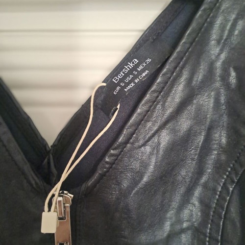 Bershka leather dress black like new with silver details mini