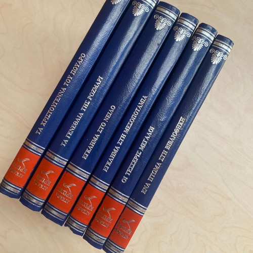 Agatha Christie hardcover books used, pack of 6, blue editions