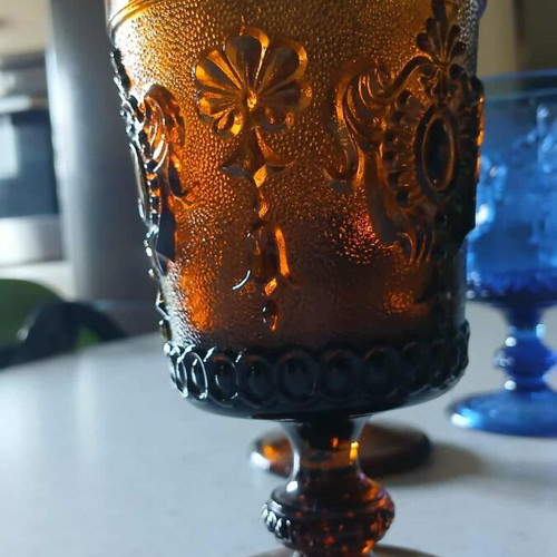 Vintage drink and water glasses like new with embossed design, set of 11