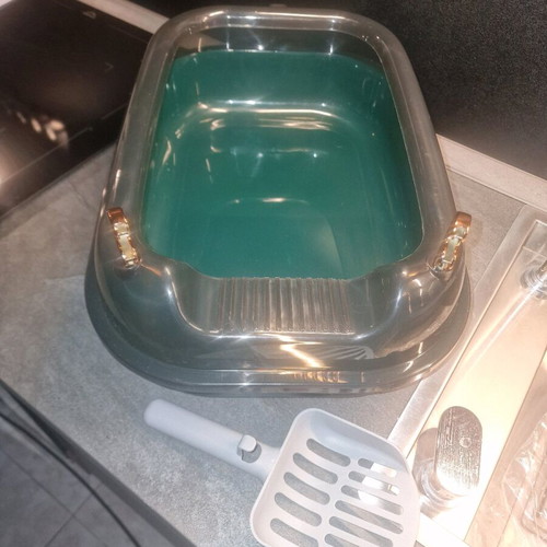 Cat litter box semi-enclosed new, green, easy to clean
