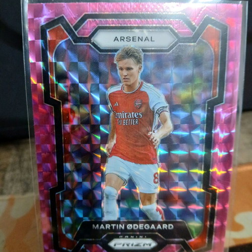 Panini Prizm Premier League Pink Mosaic Odegaard card new