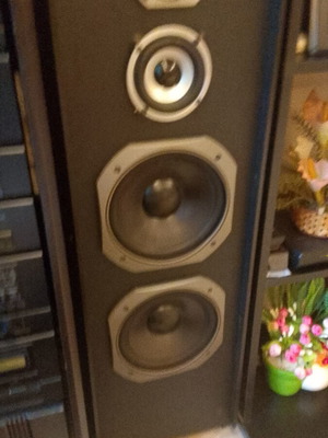Sharp 7700 sound system used with speakers