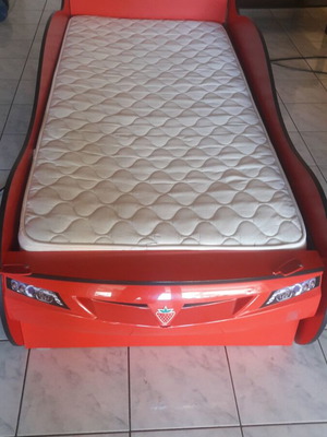Παιδικό κρεβάτι Mcqueen GT-1305 μεταχειρισμένο, πτυσσόμενο διπλό με στρώμα 90x190 εκ