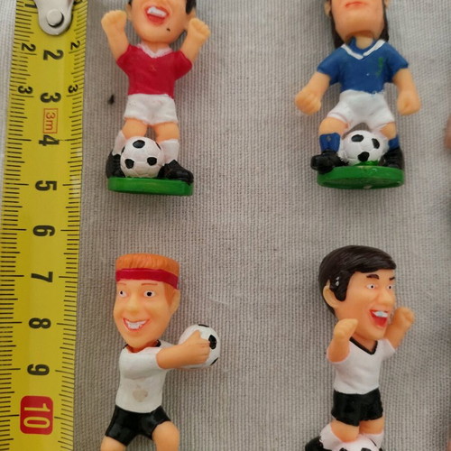 Football figures like new, set of 12 pieces