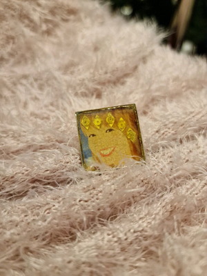 Ring with liquid glass handmade new
