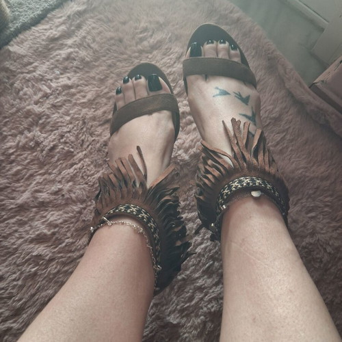 Women's sandals with fringes, brown, size 38