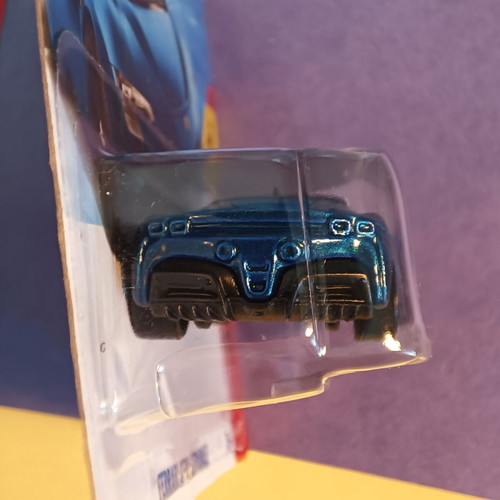 Ferrari SF90 Stradale Hotwheels Metallic Blue New