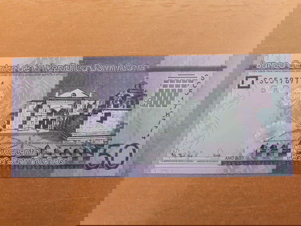 ΔΟΜΙΚΑΝΗ ΔΗΜΟΚΡΑΤΙΑ 50 PESOS ( 2023 ) / DOMINICAN REPUBLIC 50 PESOS P # 189 UNC
