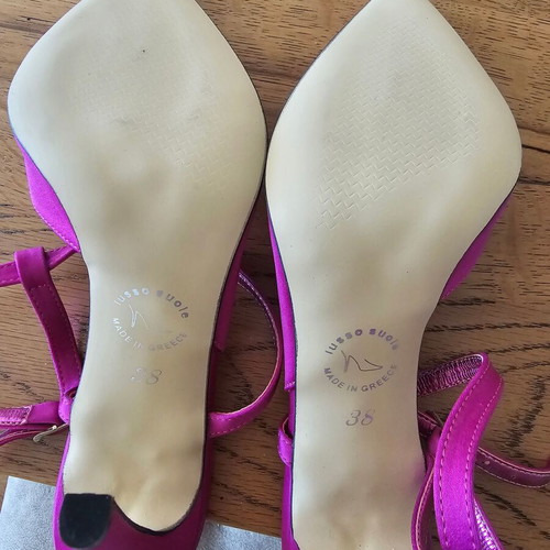 Lusso Suole fuchsia pumps satin fabric size 38 new