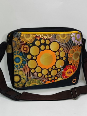 70SUP Retro Crossbody Laptop Bag new