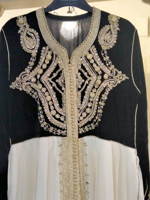 Baroque dress luxury velvet with golden embroidery like new
