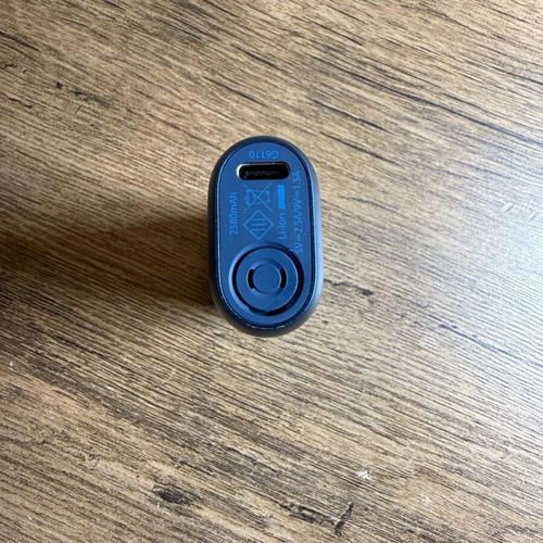 Glo electronic device used minimally